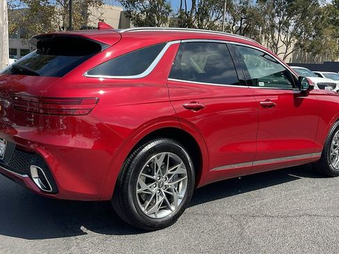 Used 2025 Genesis GV70 2.5T image 7