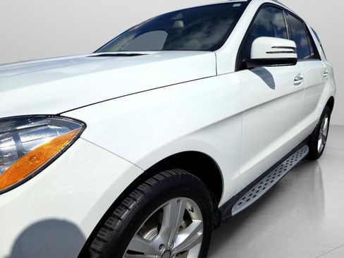 Used 2014 Mercedes-Benz ML 350 ML350 4MATIC w/ Premium 1 Package image 24