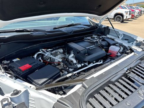 Used 2026 Chevrolet Silverado 1500 ZR2 AWD/4WD image 27