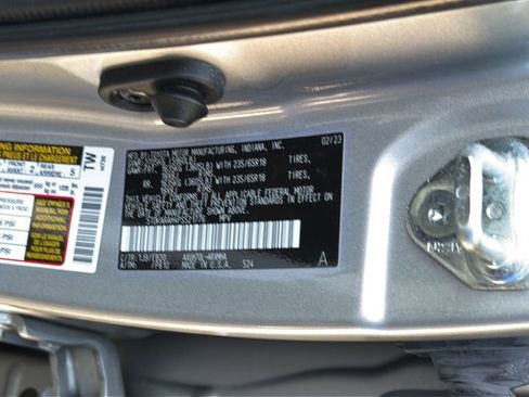 Used 2023 Toyota Highlander XLE FWD image 41