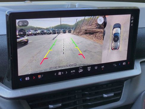 Used 2025 Ford Explorer ST-Line image 24