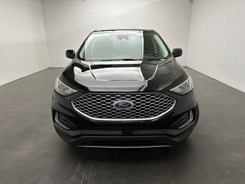 Used 2024 Ford Edge SEL w/ Convenience Package AWD/4WD image 3