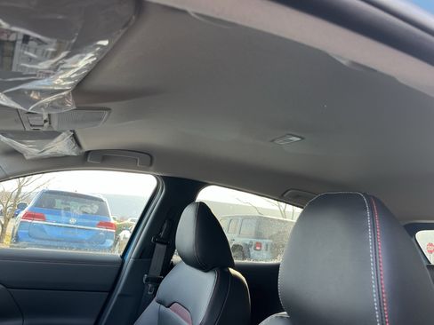 New 2026 Nissan Kicks SR w/ Cold Weather Package image 19