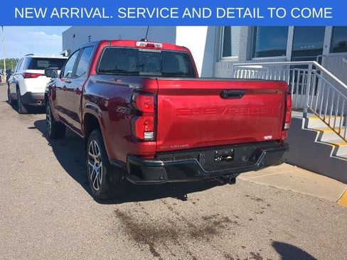 Used 2023 Chevrolet Colorado Z71 w/ Z71 Convenience Package 2 AWD/4WD image 4