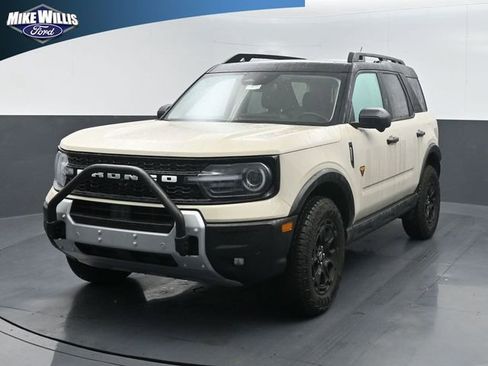New 2025 Ford Bronco Sport Badlands w/ Sasquatch Badlands Package image 3