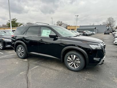 New 2025 Nissan Pathfinder SL