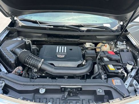 Used 2024 Cadillac XT5 Luxury FWD image 11