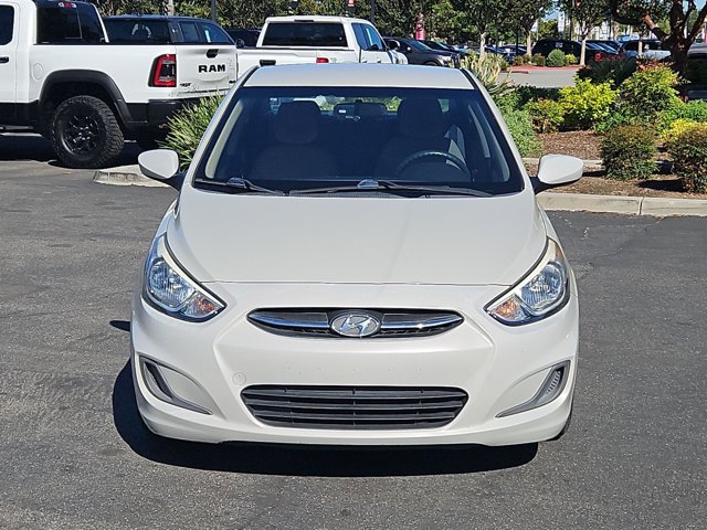 Used 2015 Hyundai Accent GLS w/ Option Group 02 FWD image 2