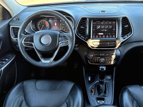 Used 2022 Jeep Cherokee Latitude Lux image 14