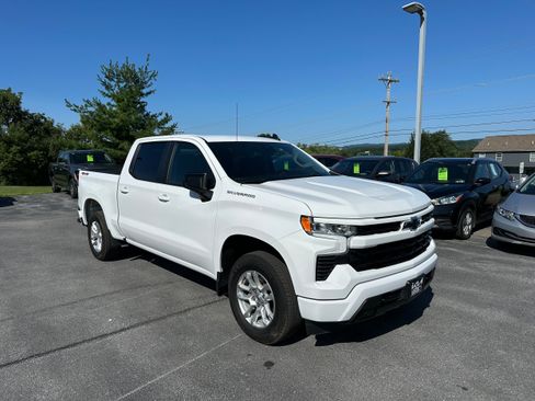 Used 2026 Chevrolet Silverado 1500 RST AWD/4WD image 3