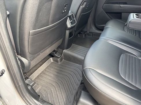 Used 2024 Kia Sportage SX FWD image 33