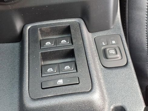 New 2026 Ford Bronco Badlands image 23