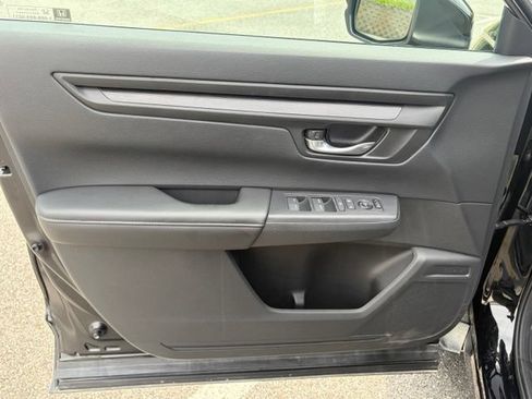 Certified 2025 Honda CR-V EX image 12