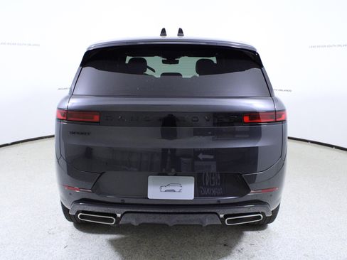 New 2026 Land Rover Range Rover Sport Dynamic SE AWD/4WD image 6