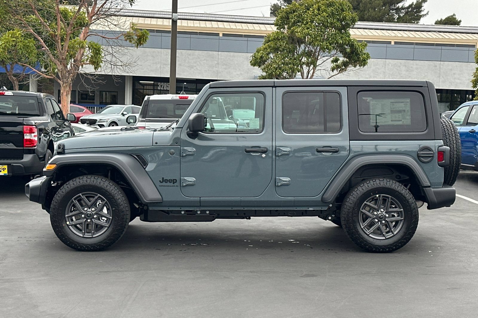 New 2026 Jeep Wrangler Unlimited Sport AWD/4WD image 7