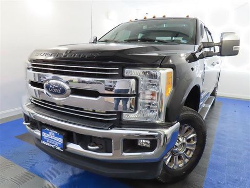 Used 2017 Ford F350 Lariat w/ Chrome Package AWD/4WD image 1