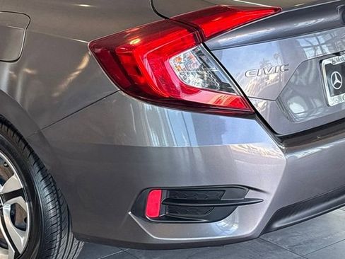 Used 2018 Honda Civic LX image 5