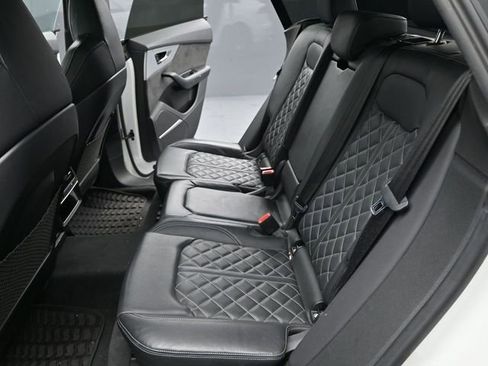 Used 2020 Audi SQ8 Premium Plus w/ Driver Assistance Package image 16