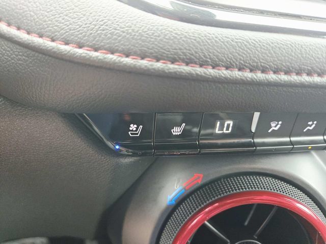 Used 2020 Chevrolet Blazer RS AWD/4WD image 24