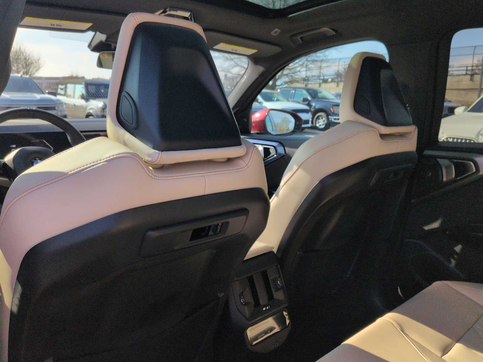 Used 2026 BMW X3 xDrive30i w/ M Sport Package AWD/4WD image 18