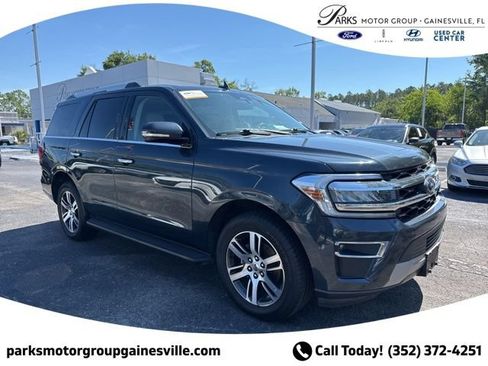 Certified 2024 Ford Expedition Limited RWD image 1