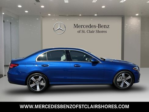 Used 2025 Mercedes-Benz C 300 4MATIC Sedan image 6