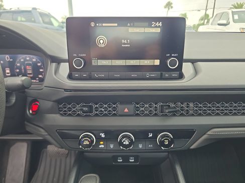 Used 2025 Honda Accord LX image 17