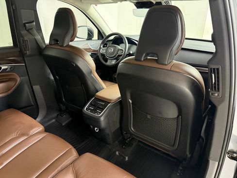 Used 2019 Volvo XC90 T6 Momentum w/ Protection Package Premier AWD/4WD image 22
