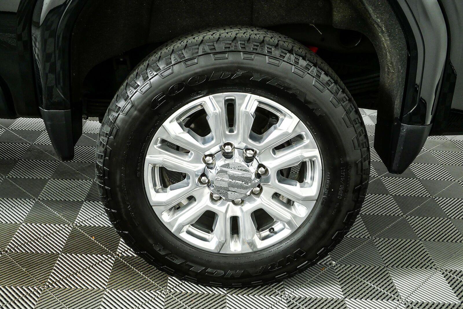 Used 2023 GMC Sierra 2500 Denali w/ Denali Ultimate Package AWD/4WD image 37