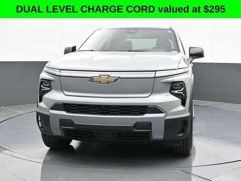 New 2025 Chevrolet Silverado EV LT image 3
