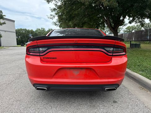 Used 2021 Dodge Charger SXT w/ Blacktop Package RWD image 6