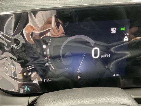 New 2025 Buick Envista Preferred image 17