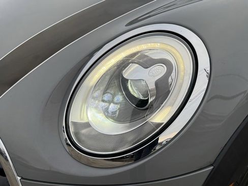 Used 2016 MINI Cooper 2-Door Hardtop image 22