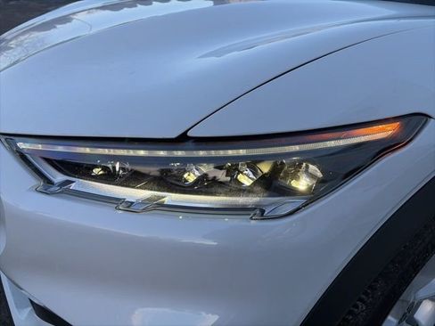 Used 2022 Ford Mustang Mach-E Select image 13