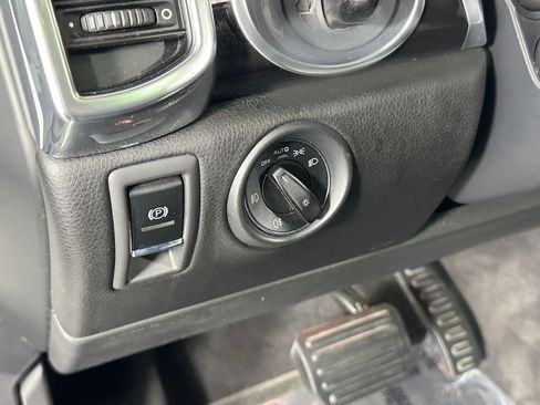 Used 2013 Porsche Cayenne Diesel image 27