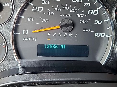 Used 2025 GMC Savana 2500 w/ Driver Convenience Package RWD image 20