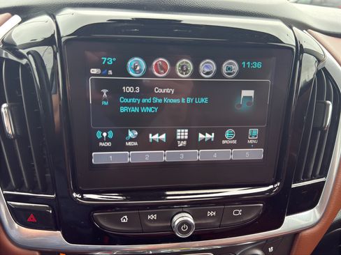 Certified 2019 Chevrolet Traverse High Country w/ LPO, Floor Liner Package AWD/4WD image 19