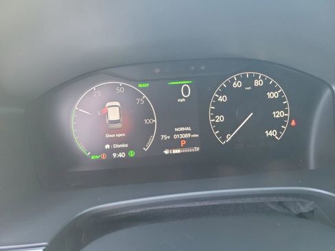 Used 2025 Honda CR-V Sport-L image 31