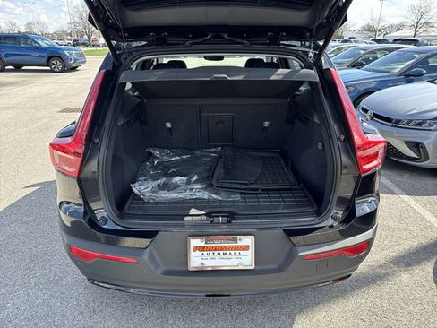 Used 2023 Volvo XC40 B5 Plus w/ Driver Assist Package AWD/4WD image 25