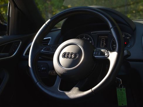 Used 2018 Audi Q3 2.0T Premium image 31