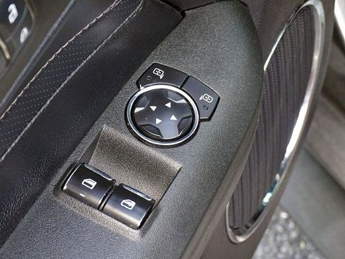 Used 2019 Ford Mustang GT Premium w/ GT Performance Package RWD image 29