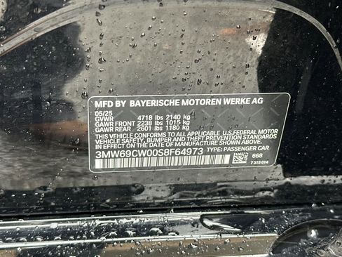 Used 2025 BMW 330i Sedan w/ Premium Package image 34