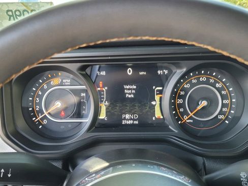 Used 2024 Jeep Wrangler Unlimited Sahara AWD/4WD image 22