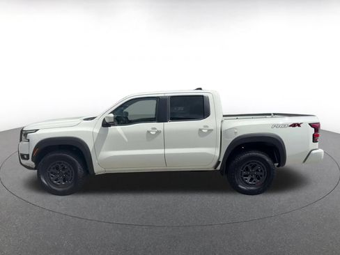Used 2026 Nissan Frontier PRO-4X AWD/4WD image 7