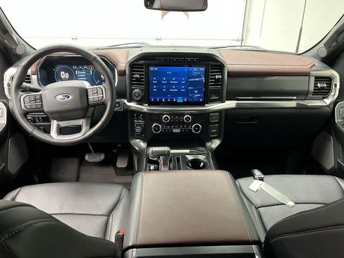 Used 2023 Ford F150 Lariat w/ Equipment Group 502A High AWD/4WD image 4