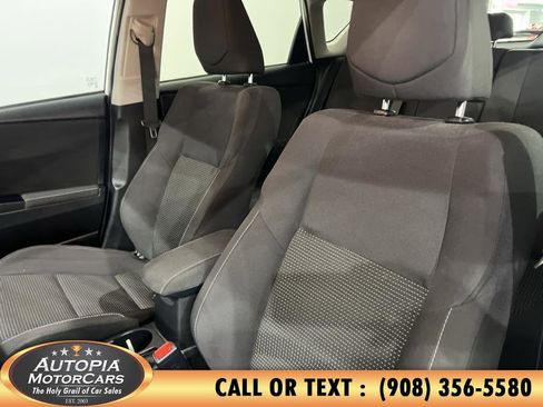 Used 2017 Toyota Corolla iM image 10