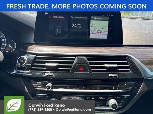 Used 2018 BMW 530e xDrive AWD/4WD image 18