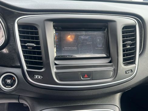 Used 2015 Chrysler 200 C w/ Sun/Sound Group FWD image 20