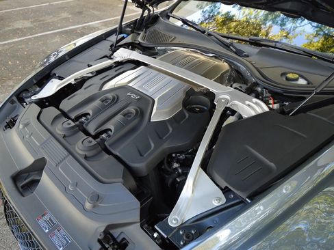 Used 2021 Bentley Continental GT image 60