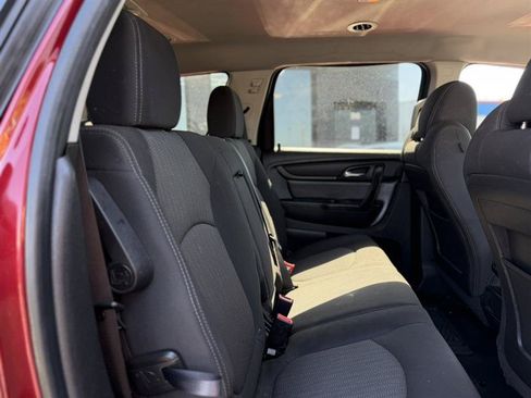Used 2016 Chevrolet Traverse LT w/ Style and Technology Package FWD image 30